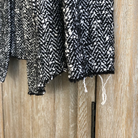 Zara Knit tweed frayed embellished blazer - Picture 5 of 5